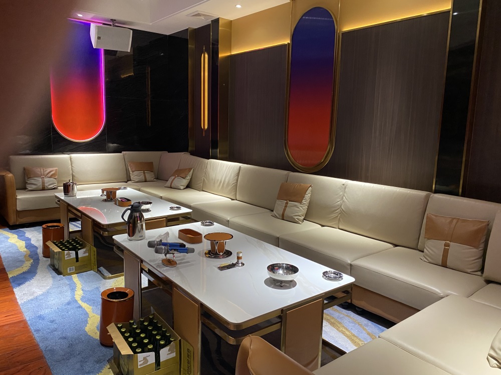 深圳夜场招聘-有强烈赚钱欲望优质美女模特(图1)