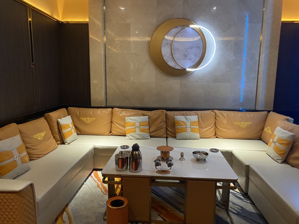 合肥夜场招聘男模正规商务平台生意稳定(图1)